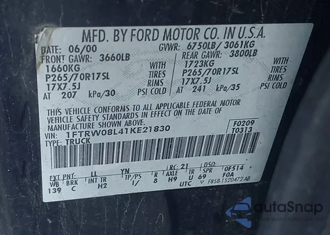 2001 Ford F-150 King Ranch Edition/Lariat/Xlt from USA, damaged, VIN 1FTRW08L41KE21830